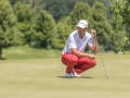 Benjamin Rusch (SUI) studiert die Putline