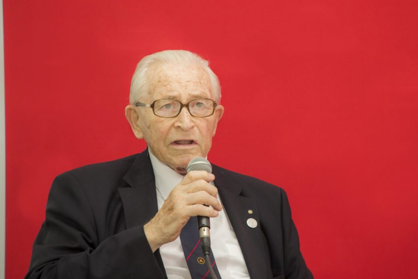 Gaston Barras