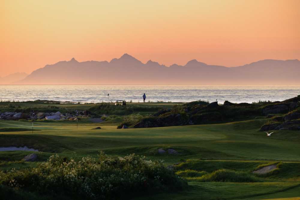 Cabot Collection Lofoten Links